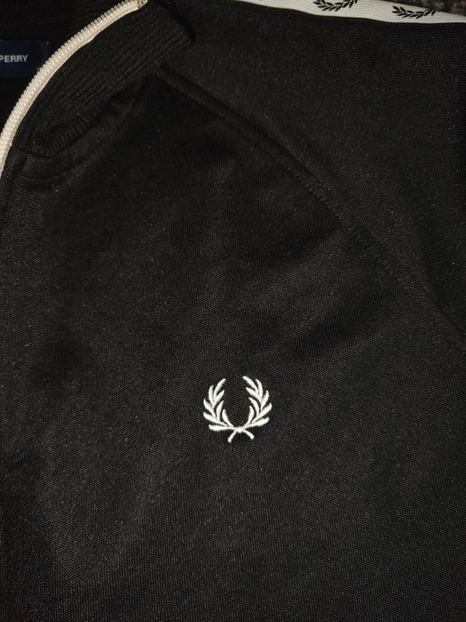 Fred Perry Lampas