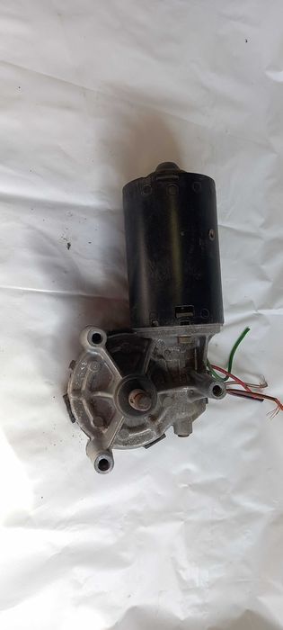 Блок запобіжників Форд Скорпіо 1