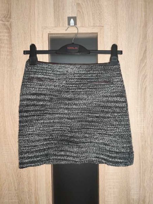 151 Szara mini spódniczka rozmiar S