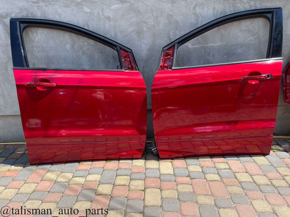 Ford Escape Kuga MK2 дверь дверка передня  в наявності Ескейп Куга