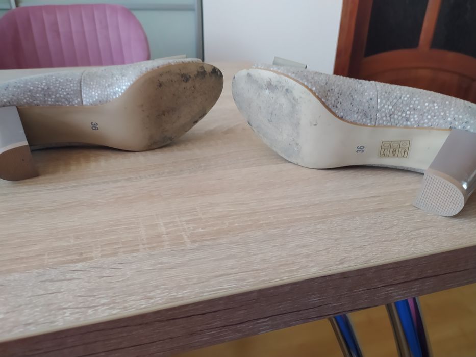 Anis czółenka pantofle sandały 36