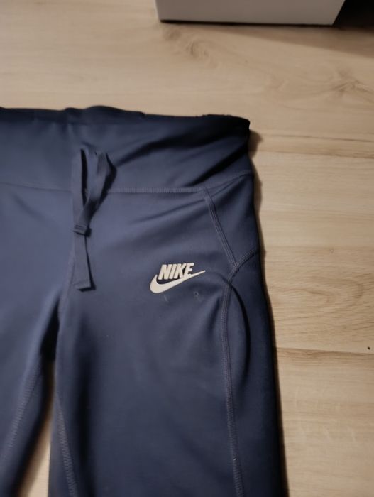 Legginsy Nike 134-140