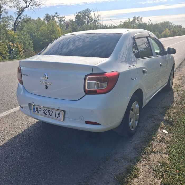 Renault Logan 2 2013 рік 1.5 дизель
