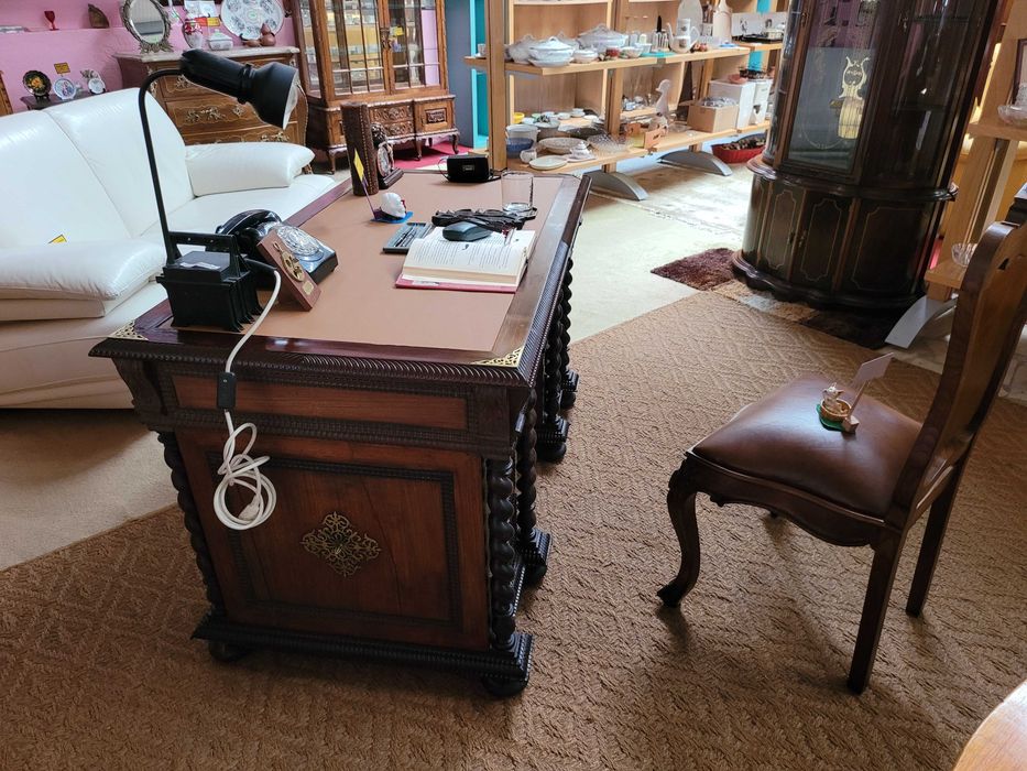 Lindíssima secretária antiga - Restaurada