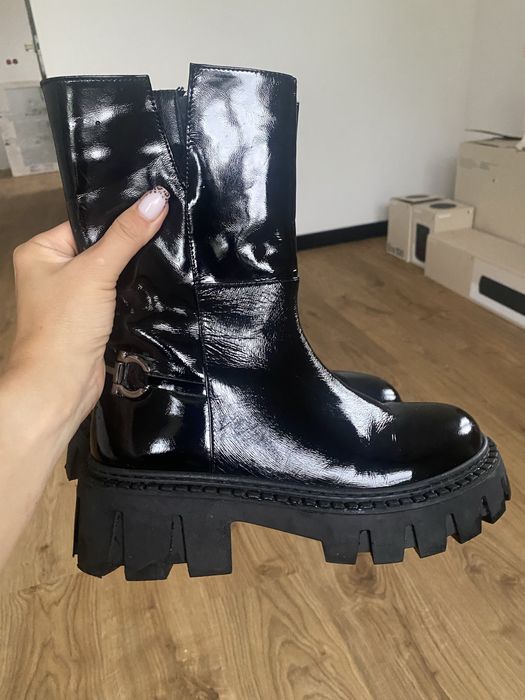 Buty damskie  na grubej podeszwie
