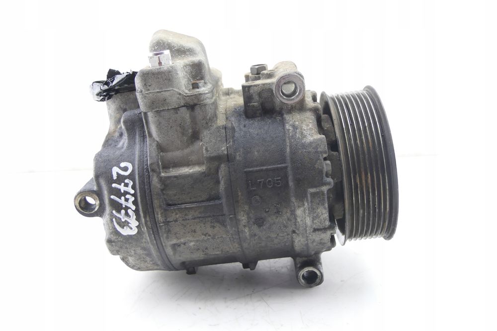 Sprężarka Klimatyzacji RANGE ROVER L322 2.7 TDV6 8H22-19D623-CA