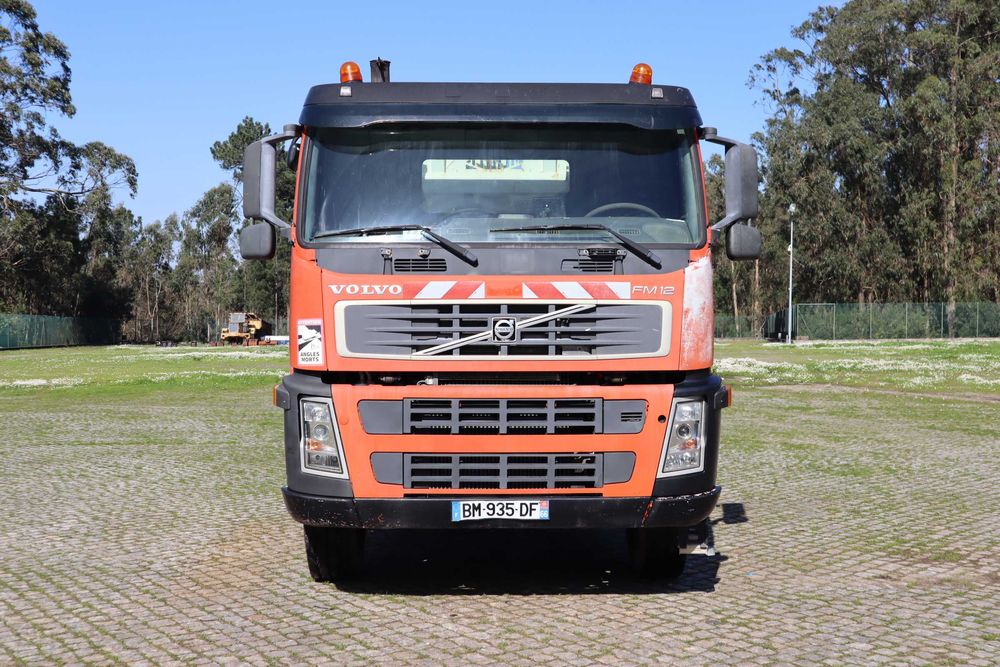 Volvo FM12 380 6×4 2002 Camião Basculante