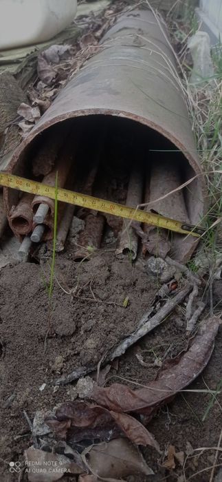 Труба декілька кусків