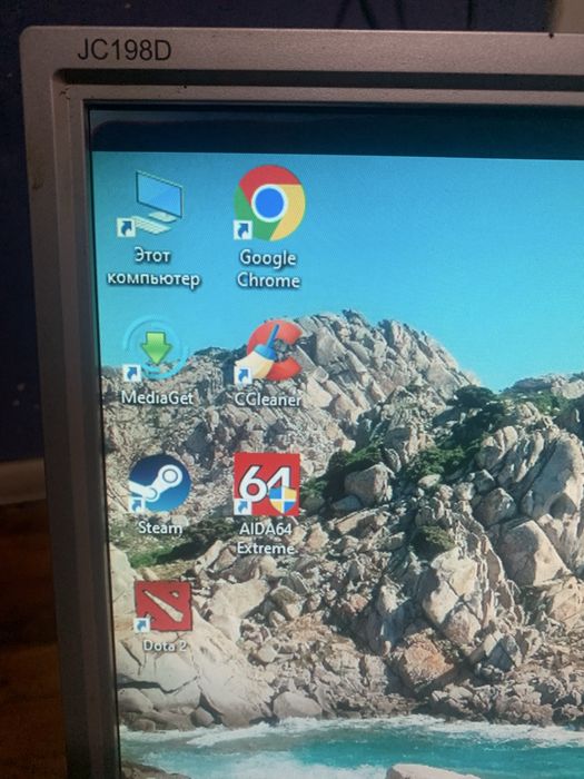 Продам монітор hanns G JC198D