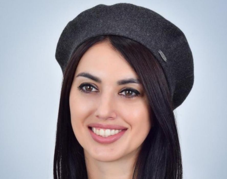 Якісний жіночий вовняний берет Malisa