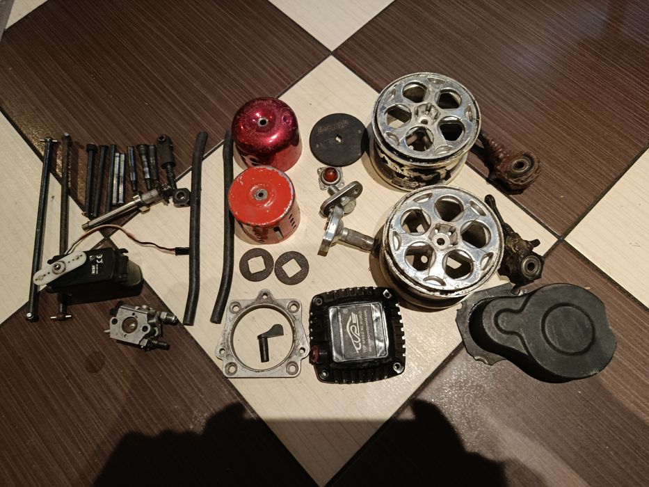 Pozostałości po modelu petrol fg carson