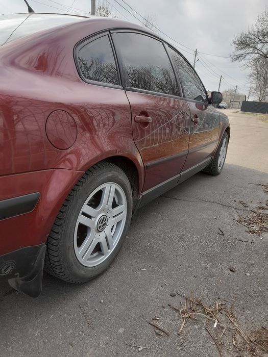 Автомобіль пассат б5