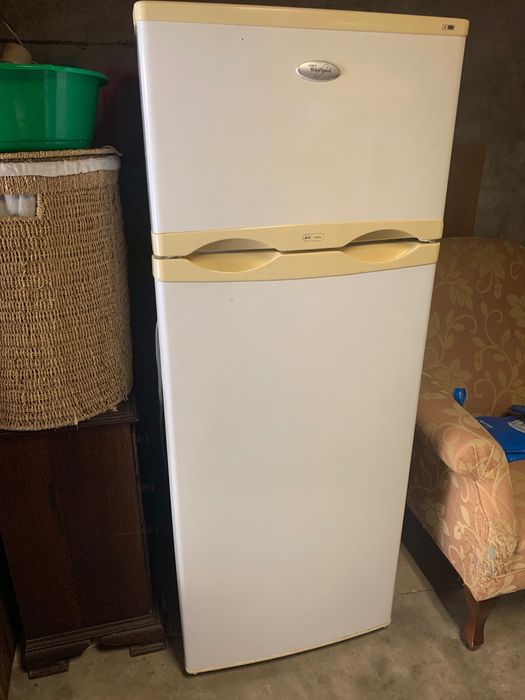 Frigorifico whirlpool usado em bom estado