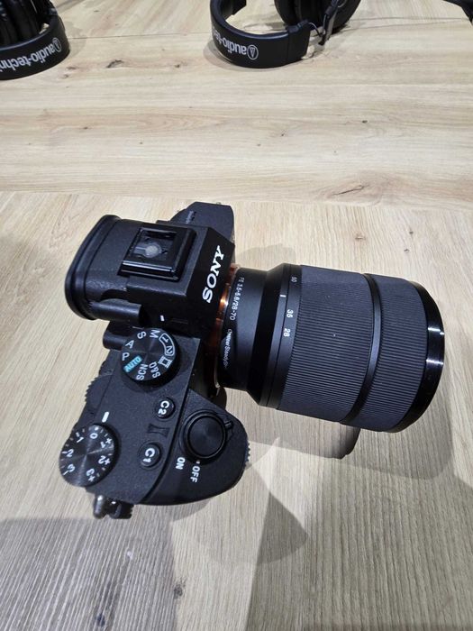 Sony Alpha 7 III (Pouco uso)