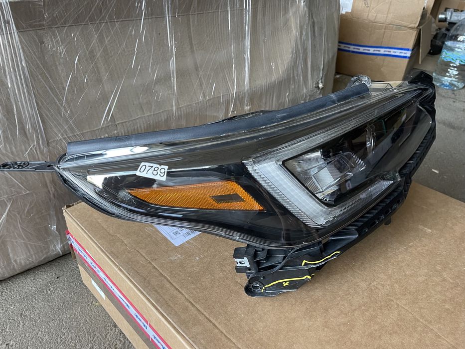 Фари Led адаптивні Subaru Outback Legacy bt 2020 2021 2022