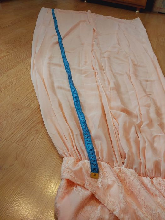 Prześliczna sukienka do sesji ciążowych