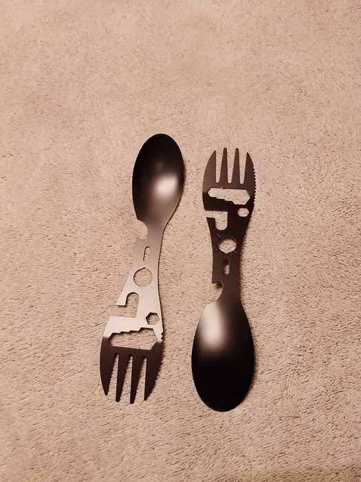 2 szt. Nowy niezbędnik turystyczny spork 5w1