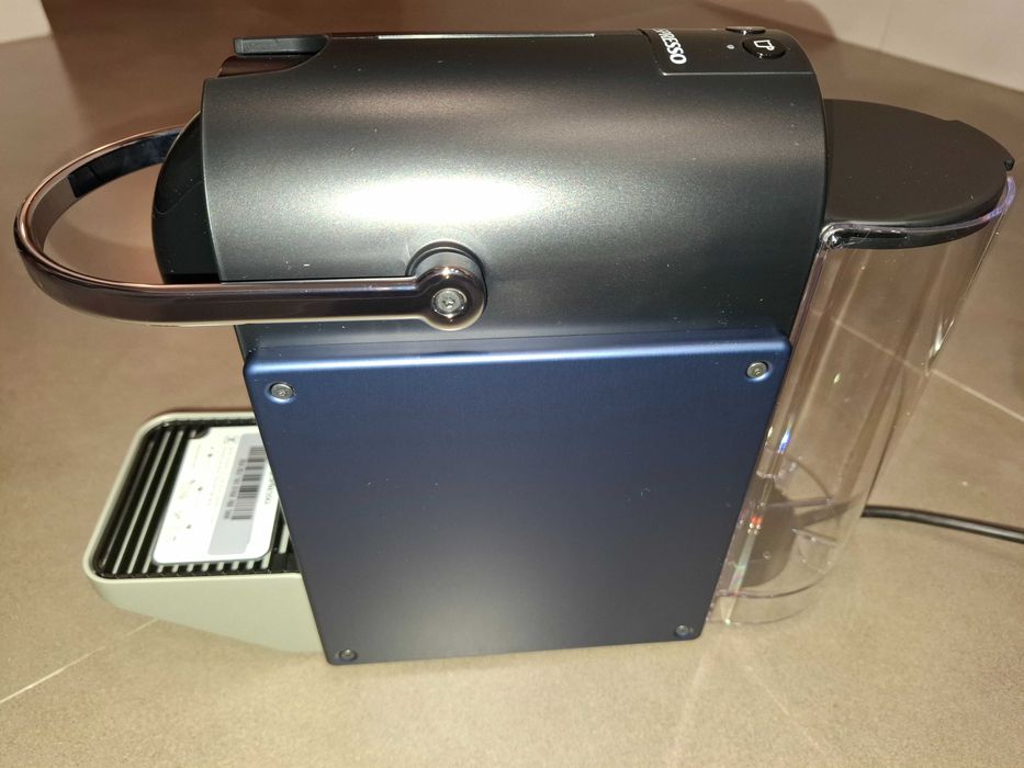 NOVA Nespresso Pixie Maquina café