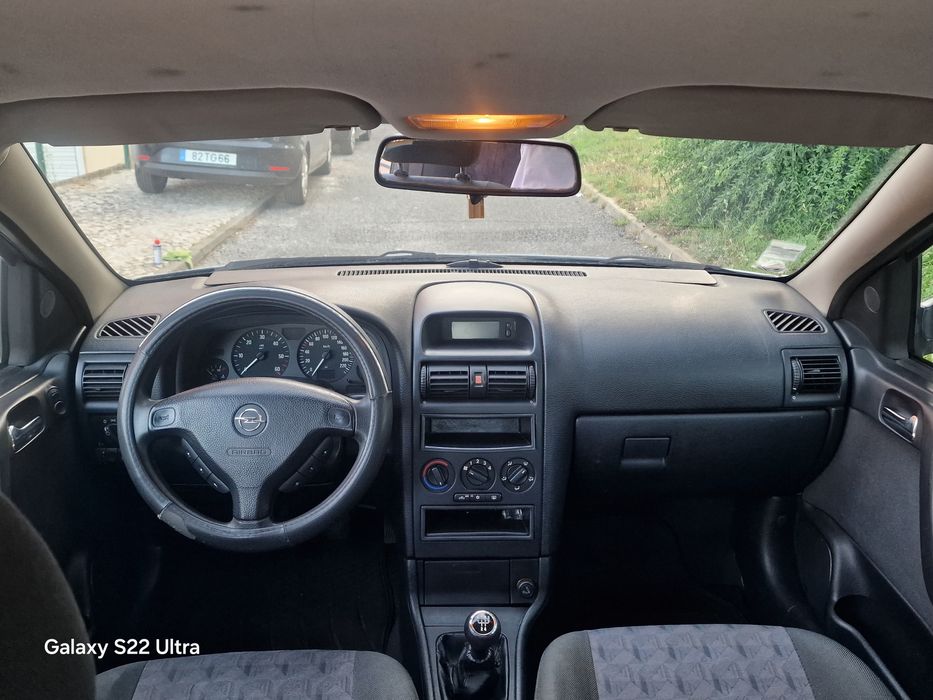 Opel Astra — fotografia 4