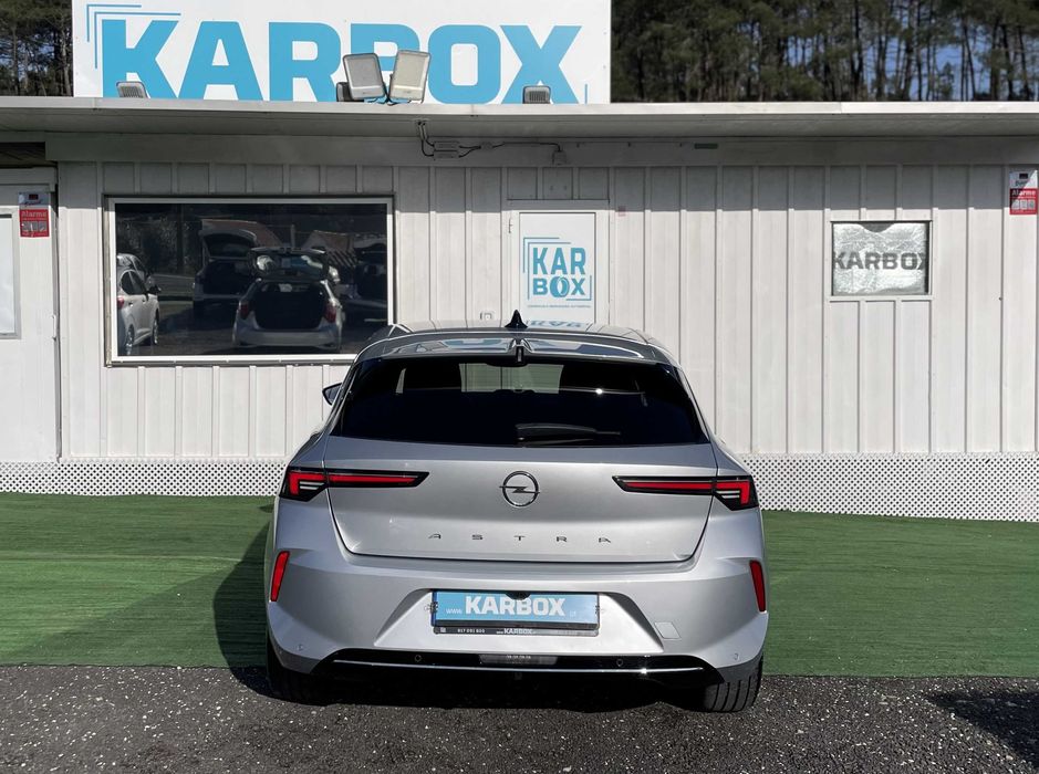 Opel Astra 1.2 T Elegance 2023 NACIONAL