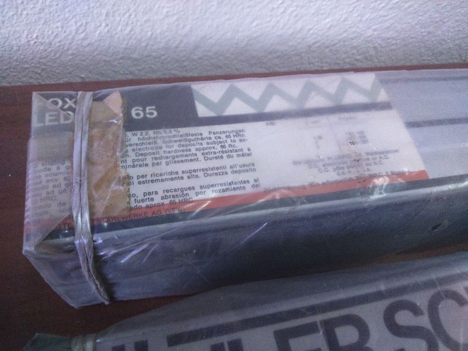 210 Eléctrodos 3,25mm 35cm Fox Ledurit 65 Novos