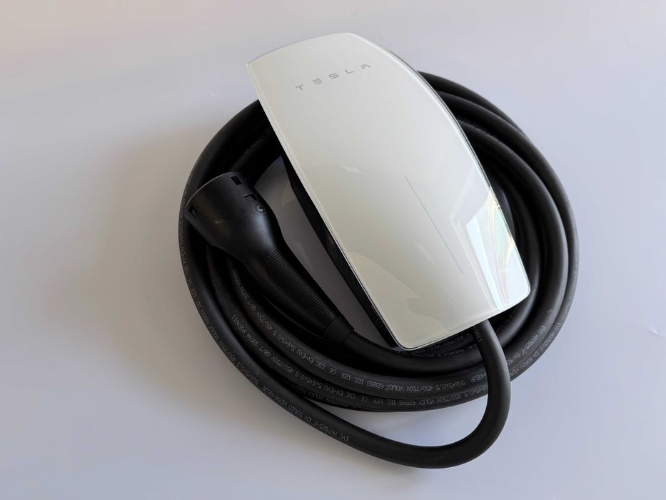 wall connector - купить пусковые и зарядные устройства для