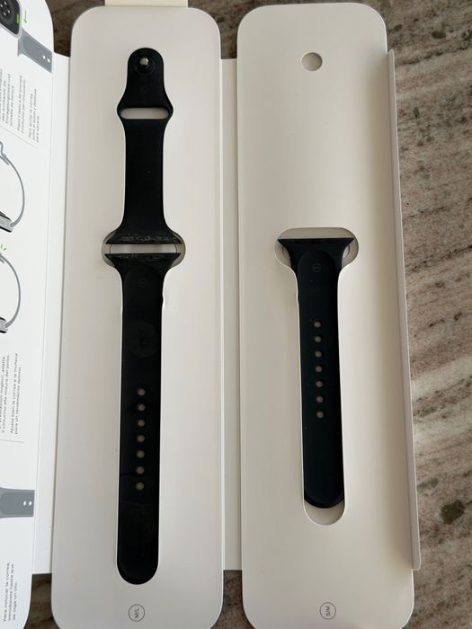 Apple Watch Series 6 - 44mm (Aluminium, GPS)