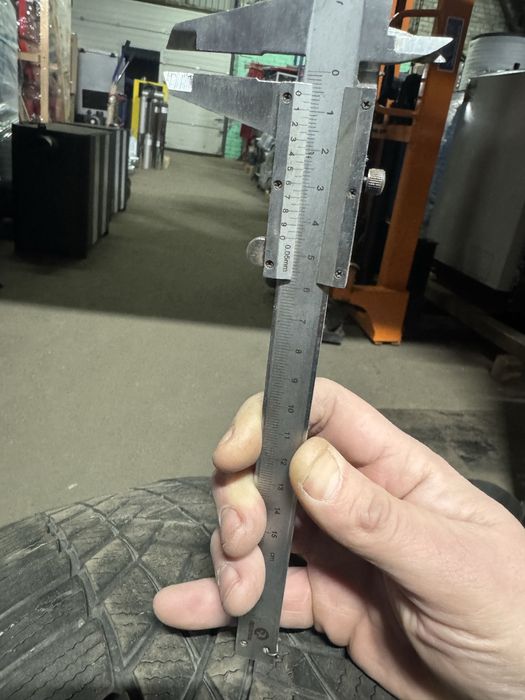 Продам зимові шини R17 комплект 4шт