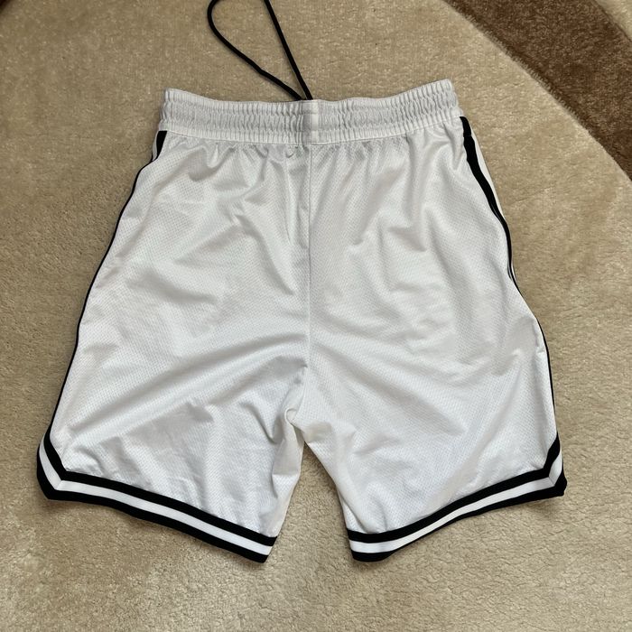 Шорти Nike DNA Dri-FIT (FN2652-100), Оригінал