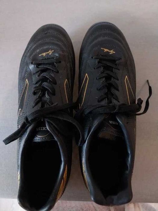 Chuteiras Joma 42