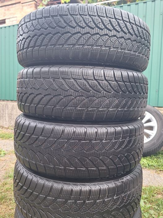 Зимовий Bridgestone 205 60 16 протектор 90%