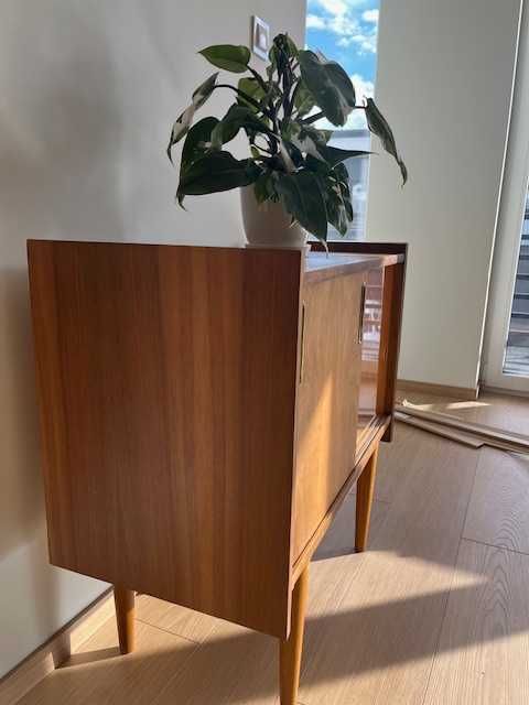 piękna szafka patyczak PRL