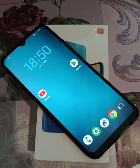 Смартфон Xiaomi Mi Redmi 9AT 3/32. Android 16