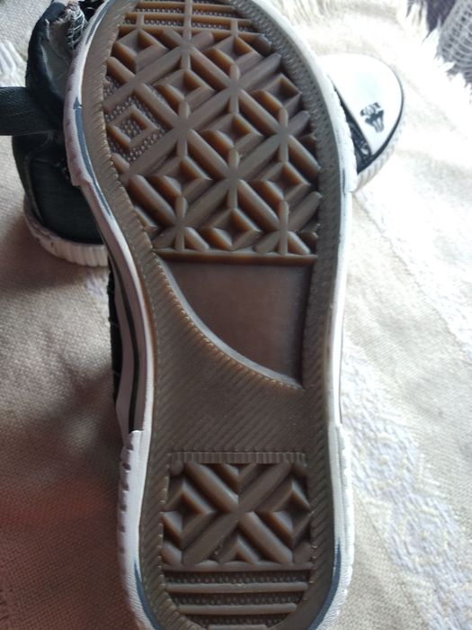 Кеди завищені 31 р.