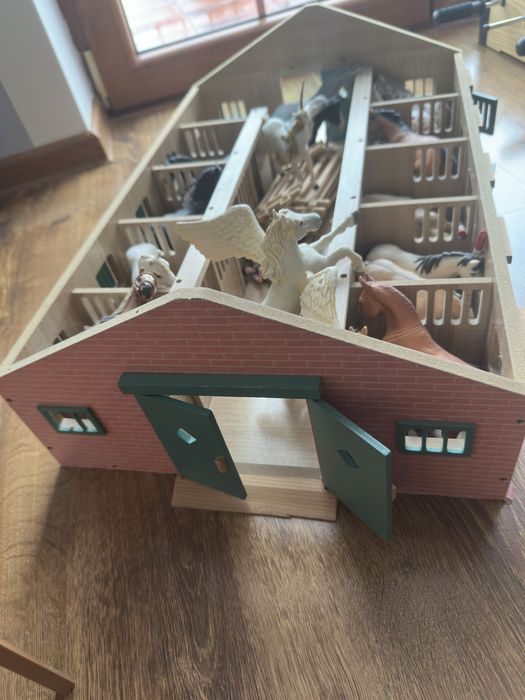 Stajnia Schleich Horse Club