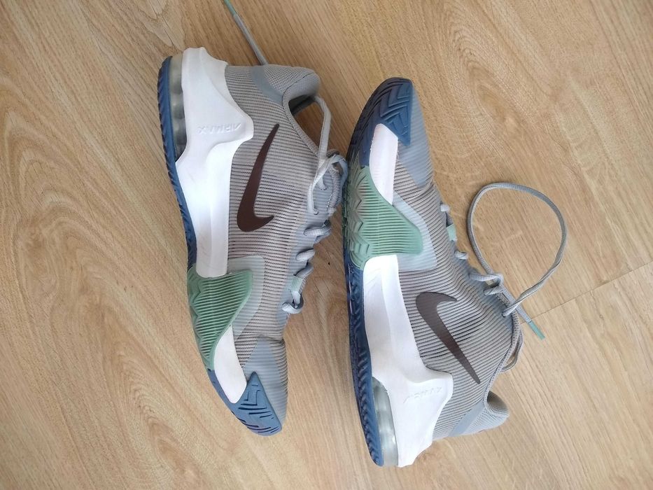 AIR MAX IMPACT 4 - Obuwie do koszykówki