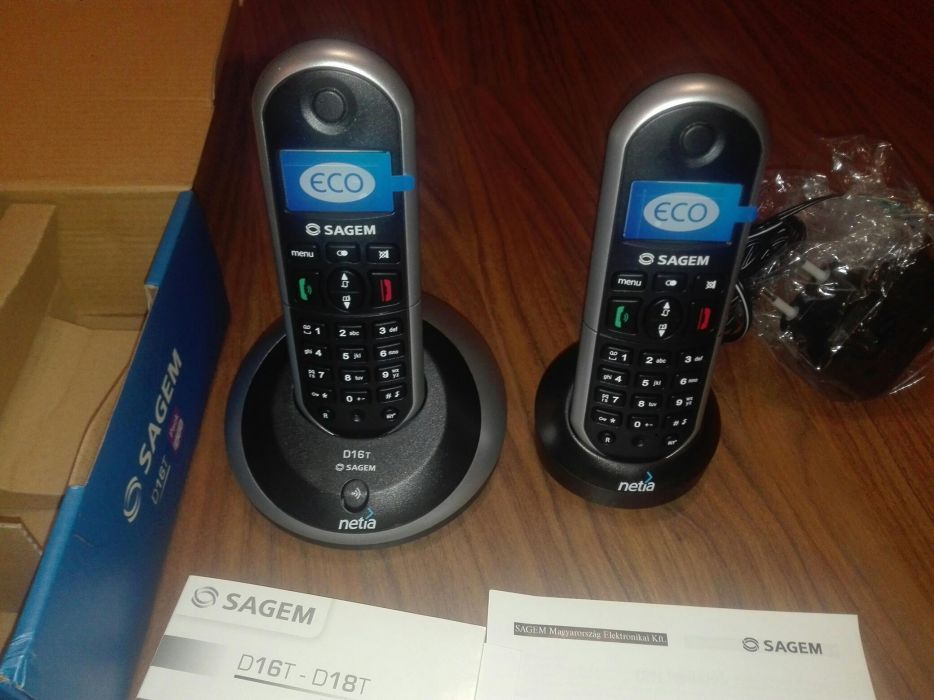 Nowy Zestaw router wifi i 2 telefony domowe bezprzewodowe stacjonarne