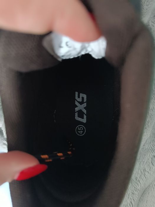 Чоловічі черевики