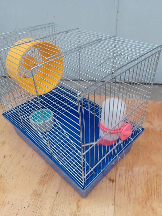 клетка для птиц, хомяков ,попугаев