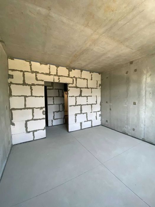 Продам 1кімнатну квартиру в ЖК " Скай Сіті" на Черемушках/ Варненская