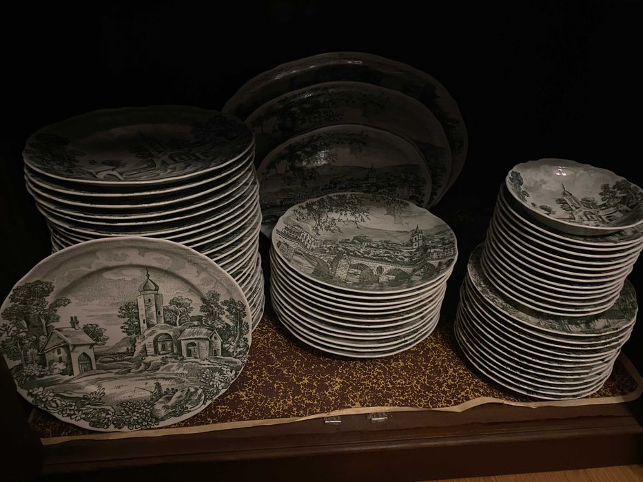 serviço de jantar antigo