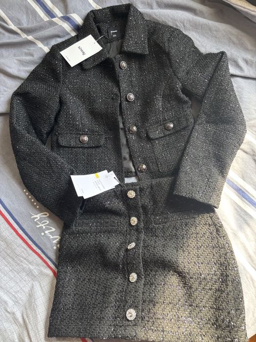 Продам новый костюм размер XXS