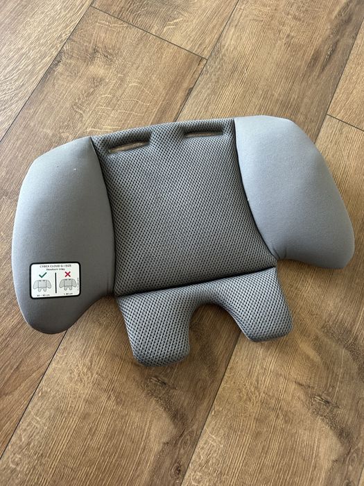 Fotelik CYBEX Cloud G i-Size z Base G