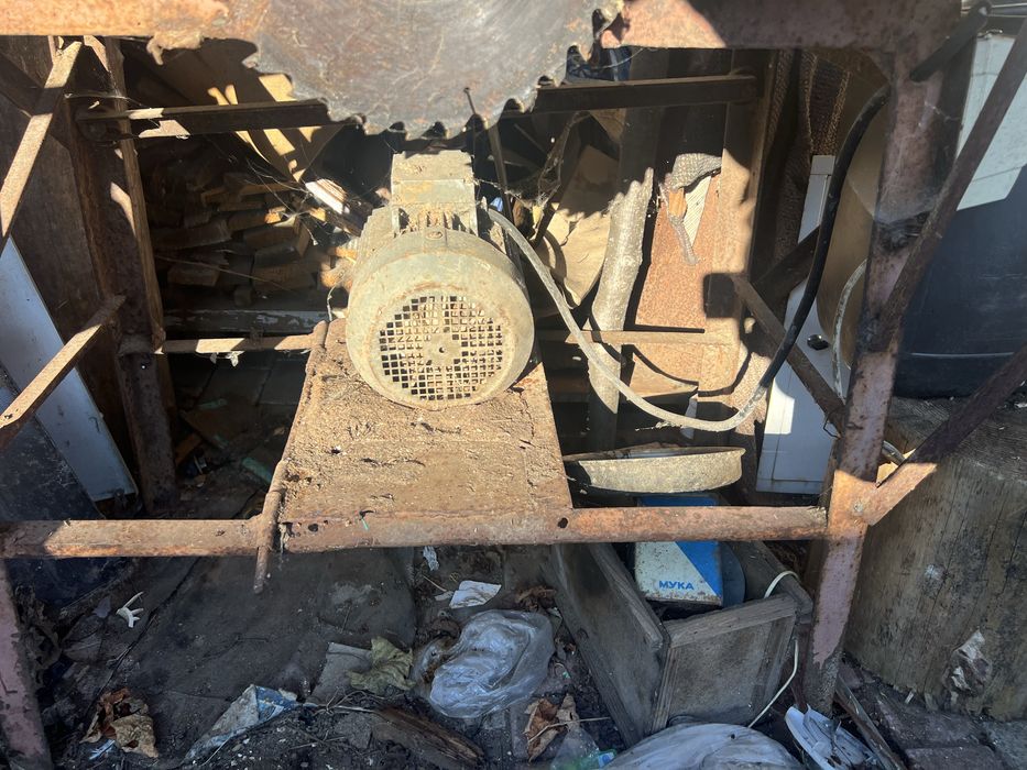 Циркулярний станок 4-кв 2850 об