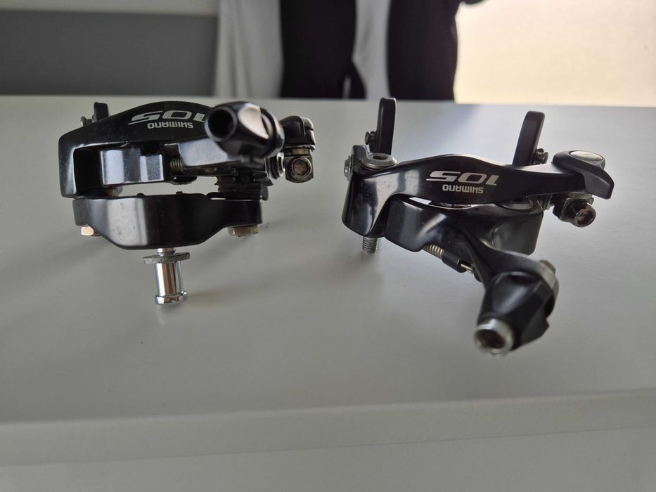 Travões Shimano 105 (Direct Mount Frente + Standard Atrás) + Calços SwissStop Novos
