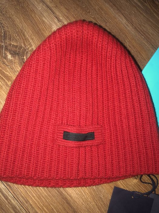 Prada красная шапка кашемир/шерсть