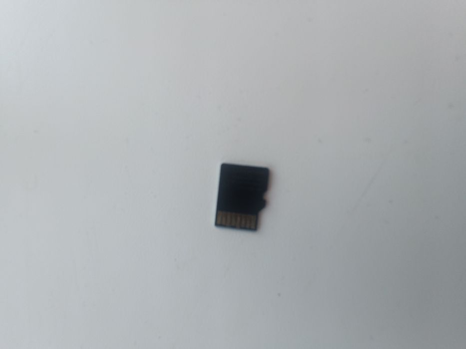 Продам карту памяти microsd от SAMSUNG на 512 GB