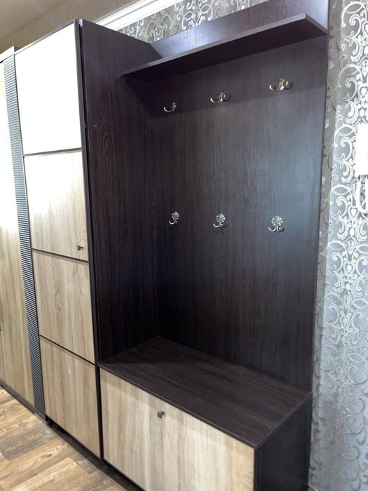 Прихожая  бу в отличном состоянии