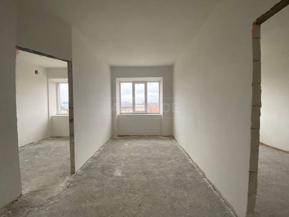 Продаж зданої 2х кімнатної квартири готової до ремонту