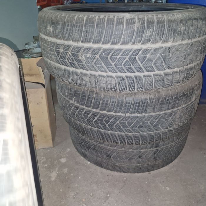 Opony  pirelli 255 45 20